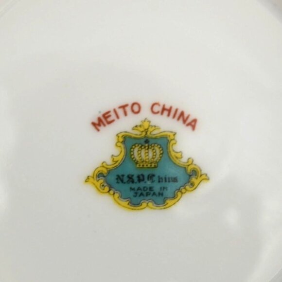 Vintage Meito Fine China Covered Vegetable Dish Gold Trim Floral Interior Design - Picture 9 of 9